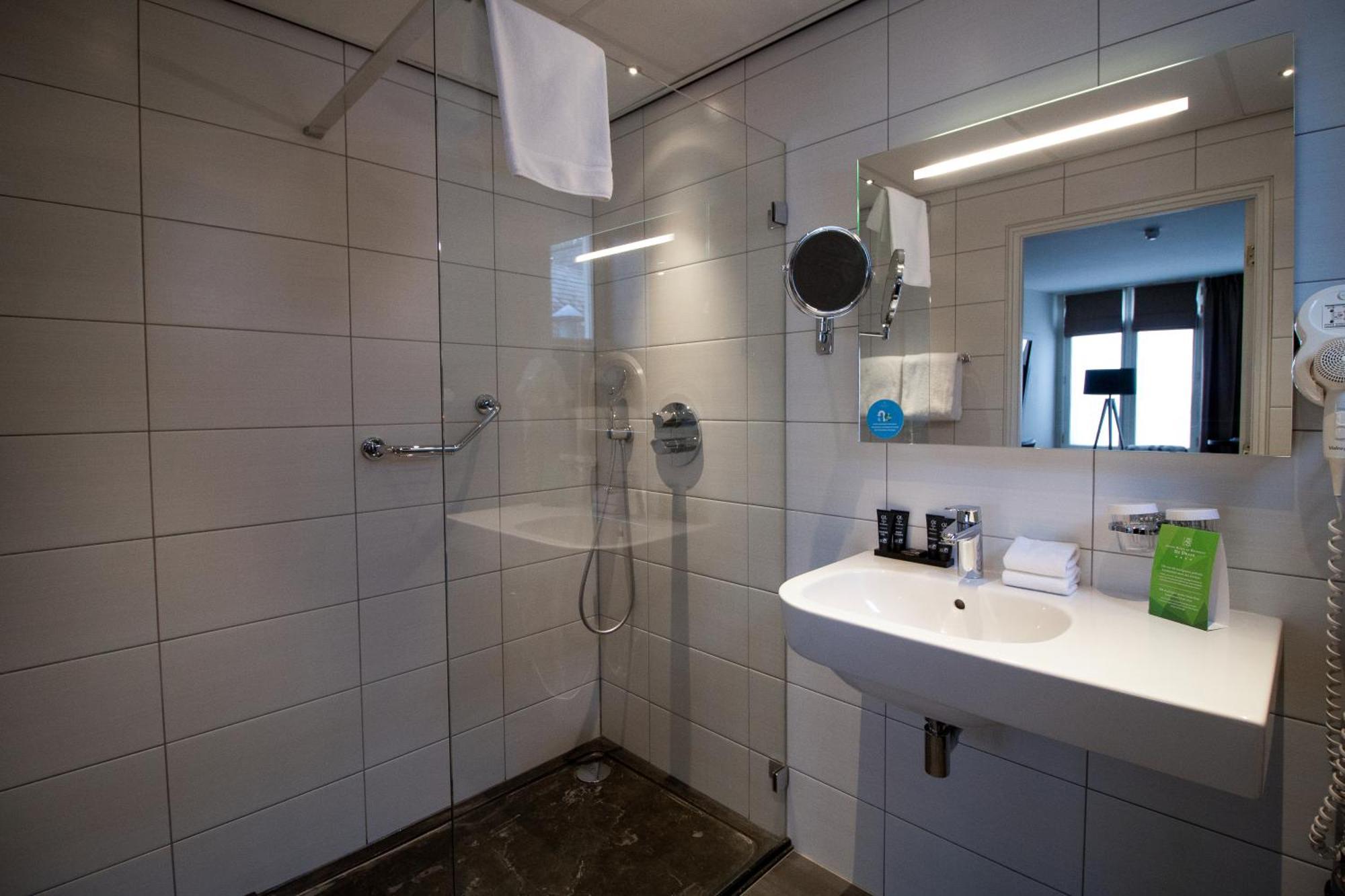 Grand Hotel En Residence De Draak Bergen op Zoom Pokoj fotografie